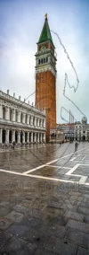 0033 Venezia Piazza San Marco mit Campanile am frühen Morgen